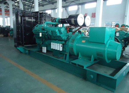 贵港800kw康明斯柴油发电机组图片 贵港800kw康明斯柴油发电机组图片